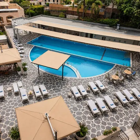 Royal Plaza Hotel-3