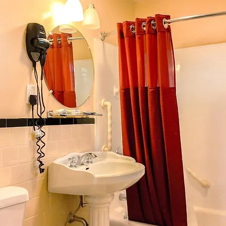 Briarcliff Motel-3