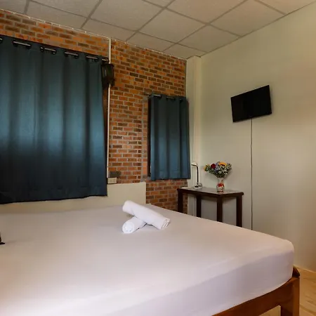 Boutique House Nipha-2