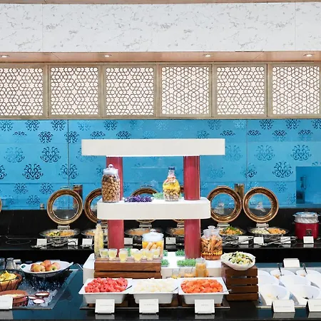 Golden Tulip Lucknow-2