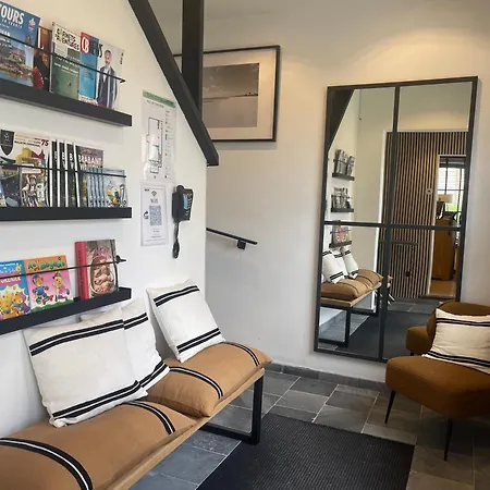 Hotel B&R Piano 2 - Louvain-La-Neuve - Mont Saint Guibert-3