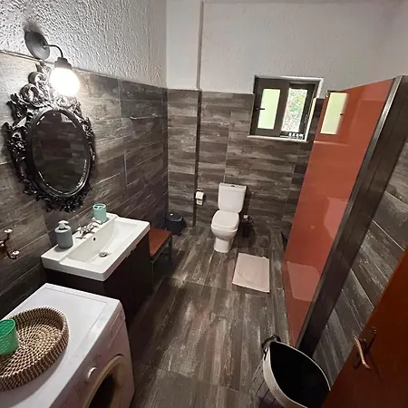Emmanuel Apartments-3