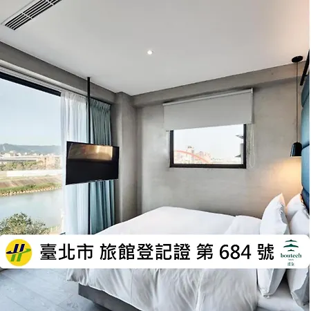 Waterfront Hotel-3