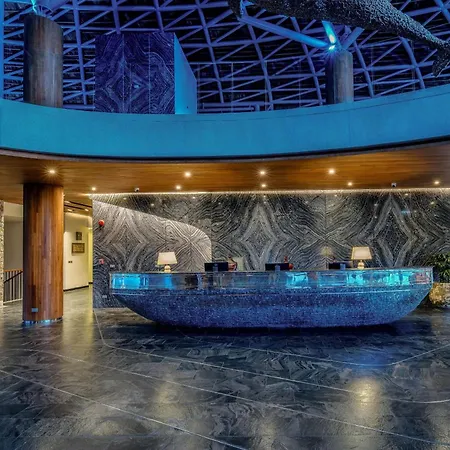 Wyndham Grand Nai Harn Beach Phuket-3