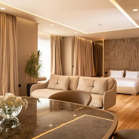 Kraal Hotel Vlore-2