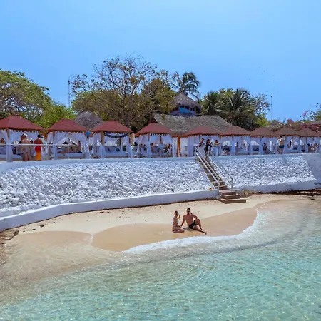 Bora Bora Beach Club Cartagena-3