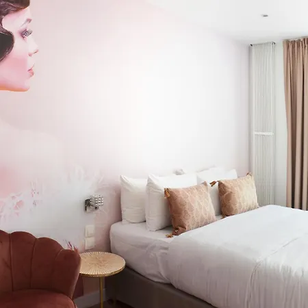 Glam'S Hotel-2