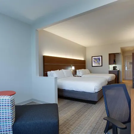 Holiday Inn Express & Suites Orlando International Airport By Ihg-2