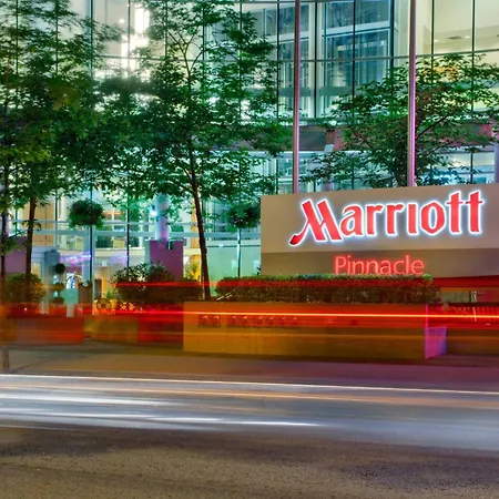 Vancouver Marriott Pinnacle Downtown Hotel-2