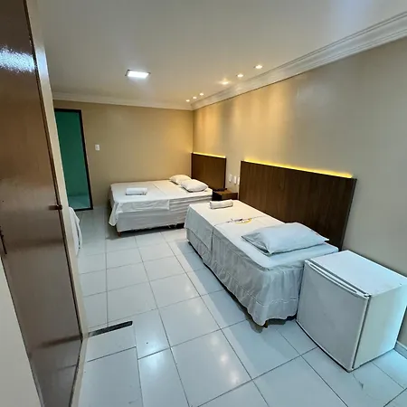 Hotel Luar De Itapua-3