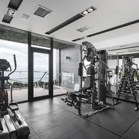 M1 Club Hotel-3