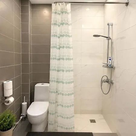 Firuzi Apartment Tbs-2