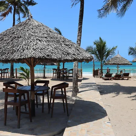Villa Dahl Beach Resort-3