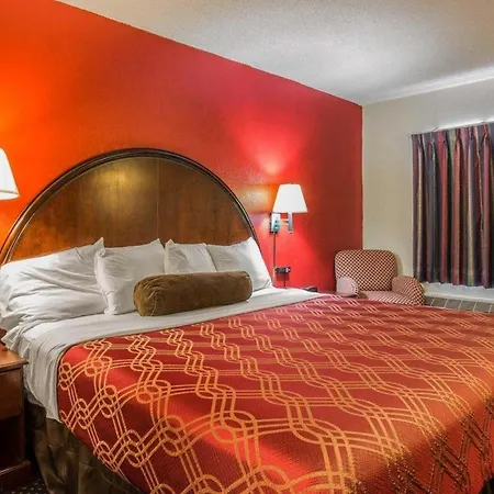 Econo Lodge Columbia Fort Jackson-3