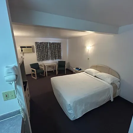 Centennial Motel-3