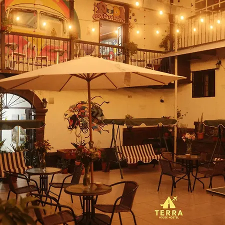 Terra House Hostel-2