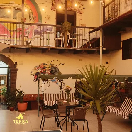 Terra House Hostel-3