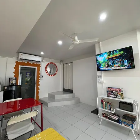 One Life Hostel-3