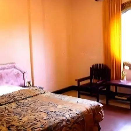 V3 Hotel-3