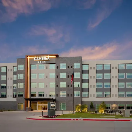 Cambria Hotel Fort Worth - Medical Center-3