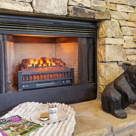 Bear Valley Cabin By Beyond Expectations W Hot Tub-2