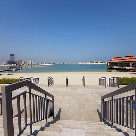 Ultra-Luxurious 1 Bed In Palm Featuring Exclusive Private Beach Access-3