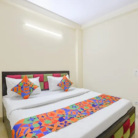 Fabhotel Glass Castle-2