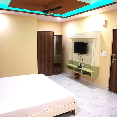 Hotel Admire Expressway By Aspl-3