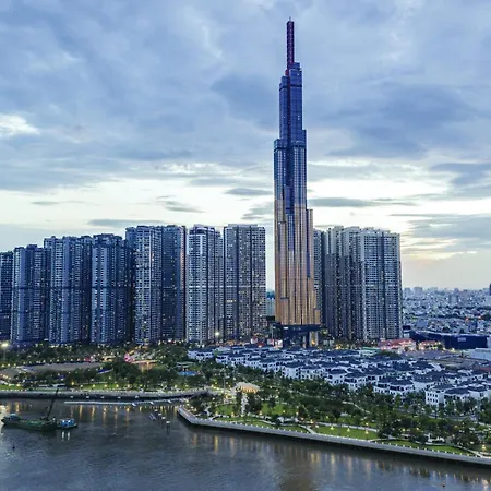 Landmark 81 Exclusive City Center Apartment-2