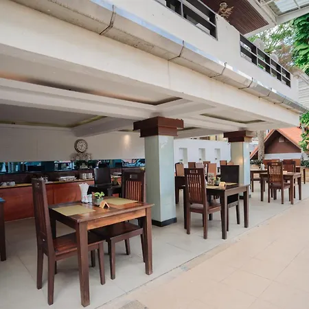 Club Bamboo Boutique Patong Beach Resort-3