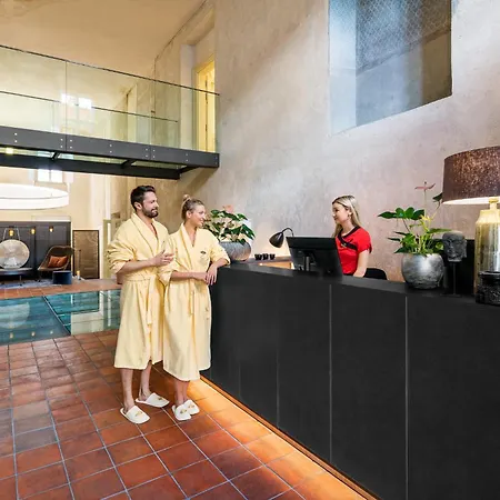 Mandarin Oriental, Prague-3
