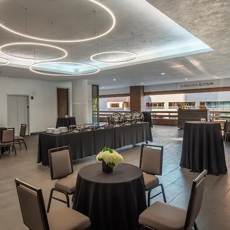 Hilton Long Beach Hotel-2