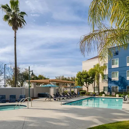 Hampton Inn & Suites Sacramento-Airport-Natomas-2