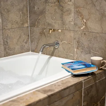 Coogee Bay Boutique Hotel-3