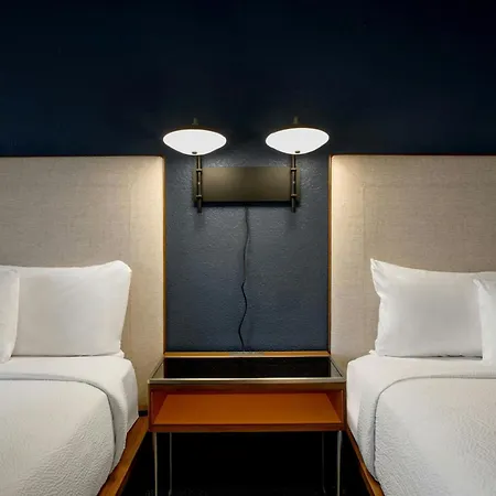 Courtyard By Marriott Wichita East-2