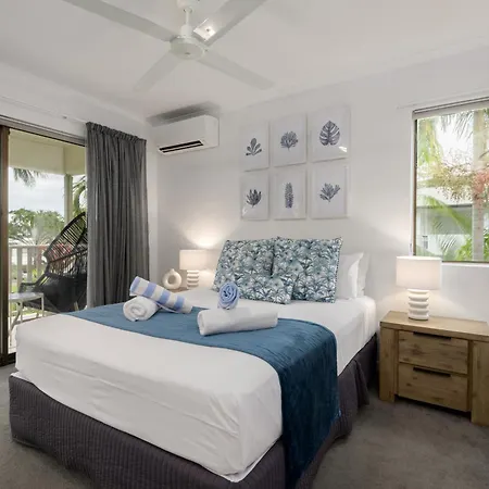 Seascape Holidays - Tropical Reef Apartments-3