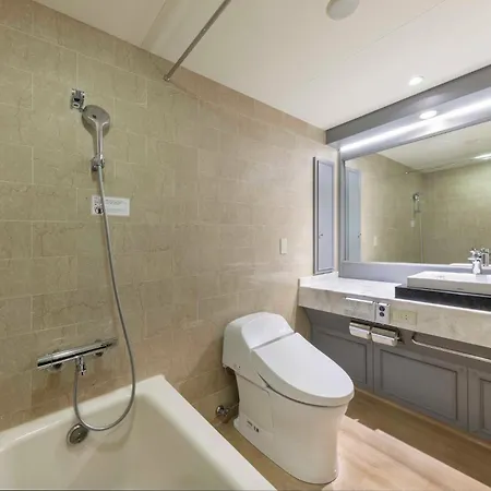Rihga Royal Hotel Osaka, Vignette Collection By Ihg-2