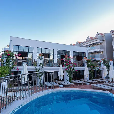 Begonville Hotel (Adults Only)-3
