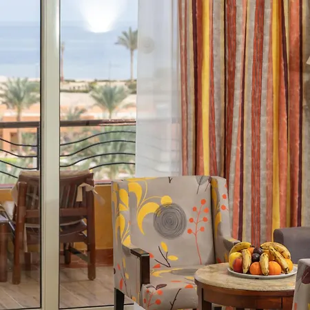 Malikia Resort Abu Dabbab-2