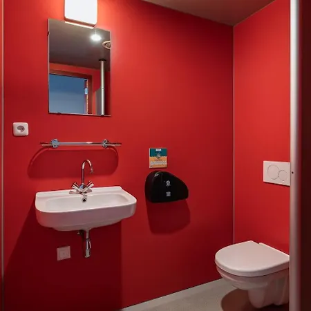 Stayokay Hostel Eindhoven-3
