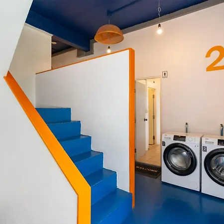 Arawana Hostel Silom-2