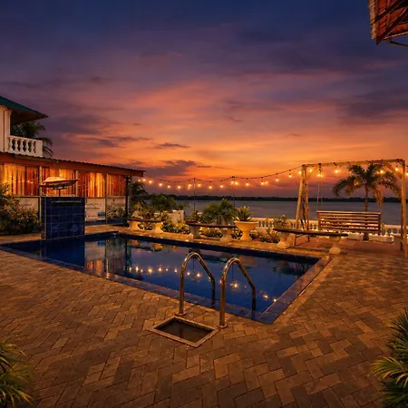 Dinuda Lagoon Hotel-2