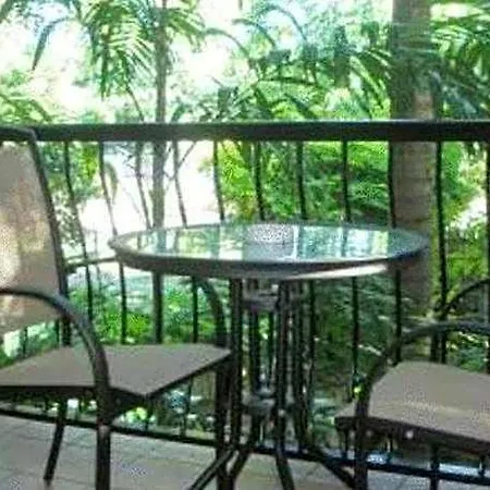 Central Plaza Apartments-3