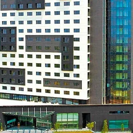Ramada Plaza By Wyndham Istanbul Tekstilkent-2