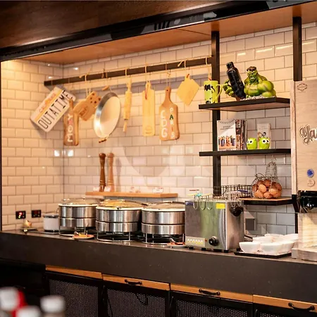 Moxy Paris Charles De Gaulle Airport-3