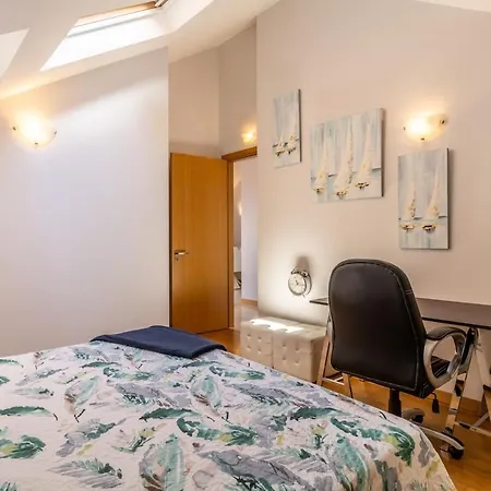 Santa Luzia Funchal View 2Br Pool, Ac & Parking-3