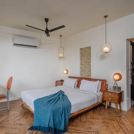 Minimalist Poshtel & Suites-3