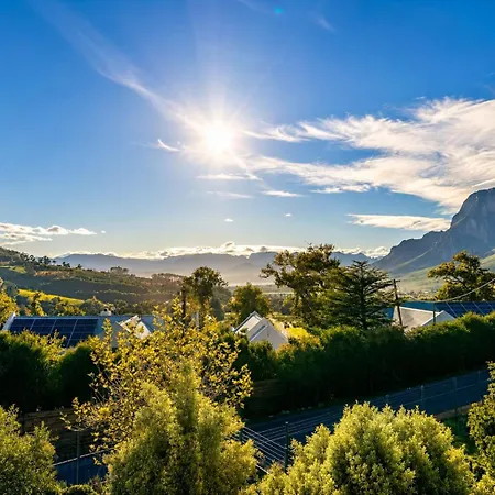 Banhoek Corner Guesthouse-3