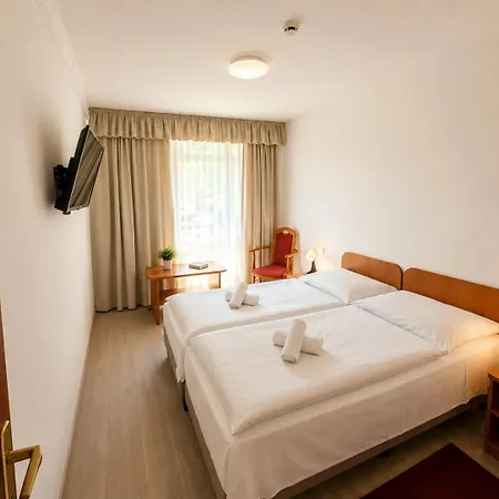 Psz Hotel Beach Foeldvar-3