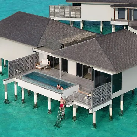 Le Meridien Maldives Resort & Spa-3